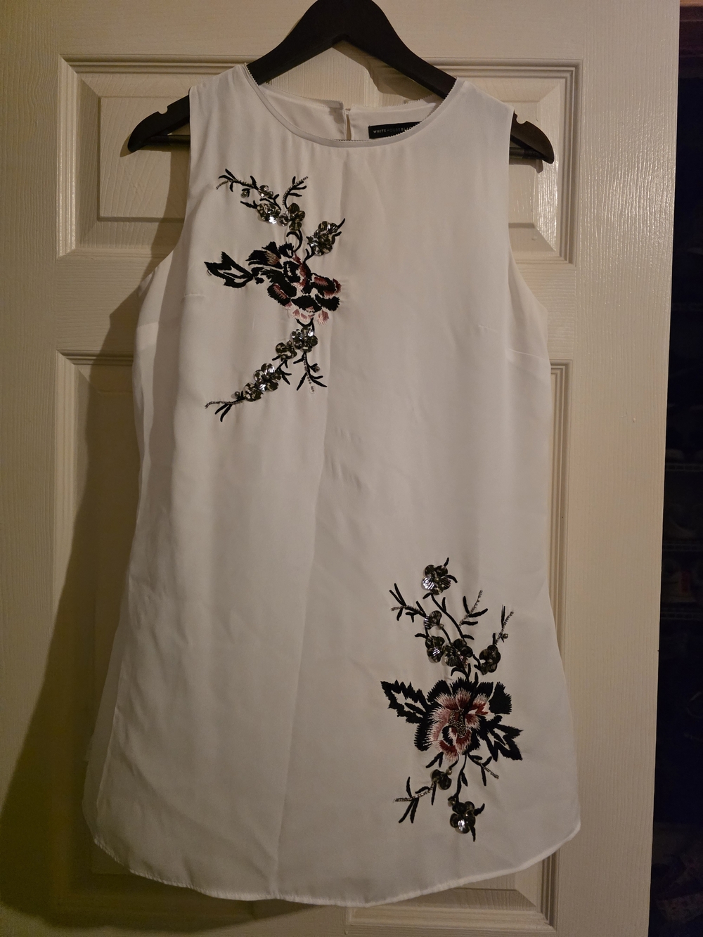 Sleeveless White Embroidered Floral Shift Dress